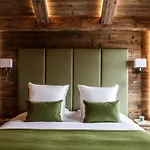 Le Refuge De La Traye Lodge *